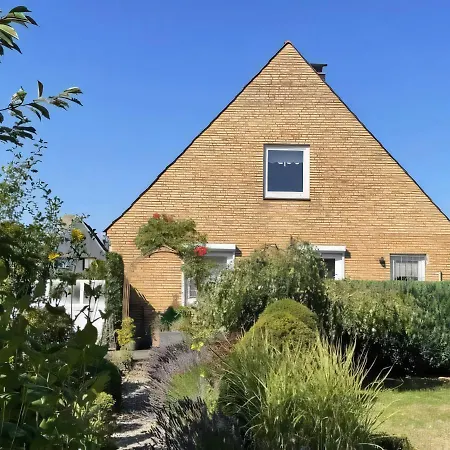 Gemuetliches Ferienhaus, Viel Platz In Der Naehe Der Schoensten Ostseestraende Ferienhaus